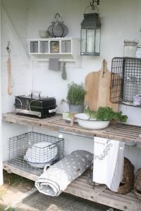 Sådan laver du et hyggeligt udekøkken