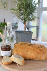 opskrift på lækker Rosmarinbrød