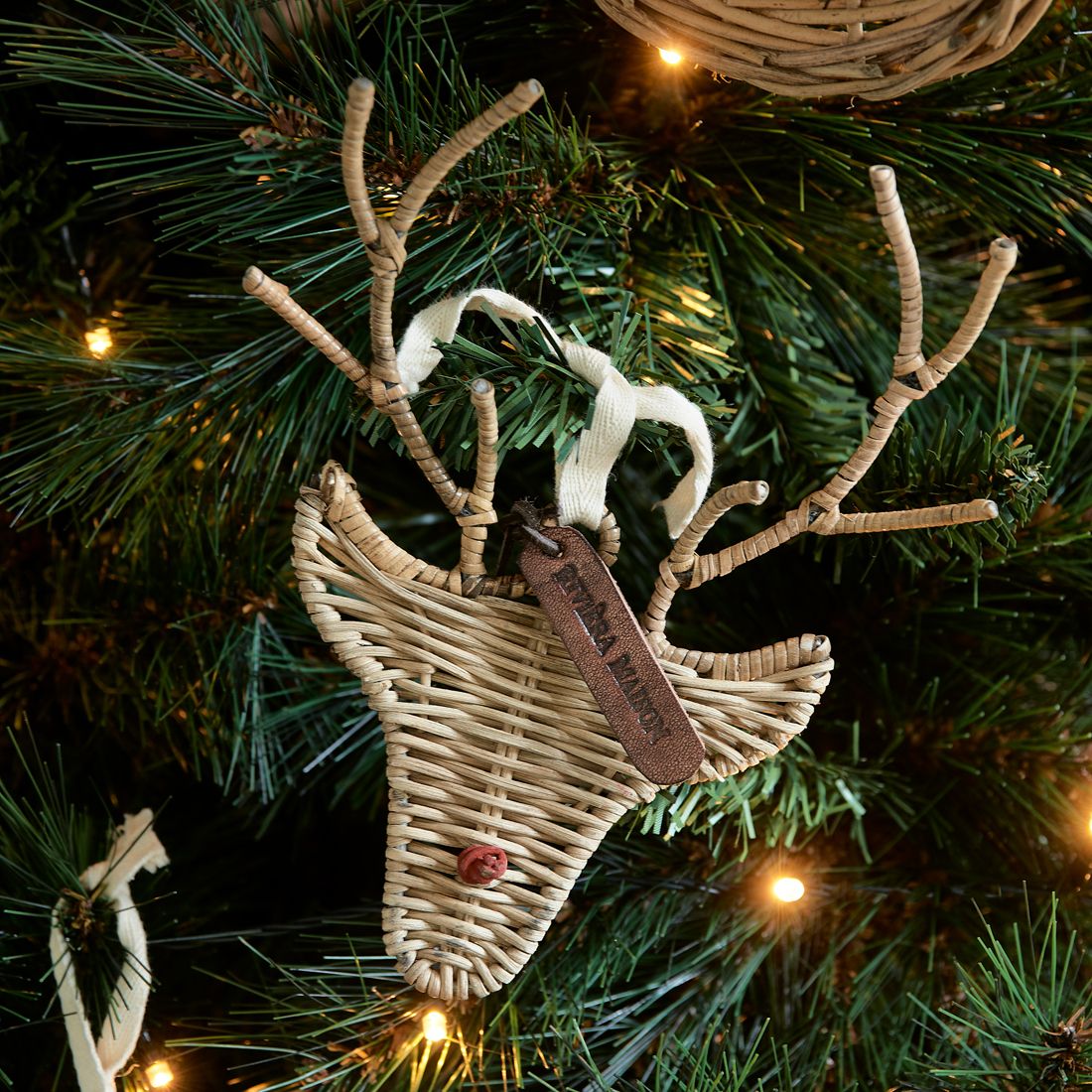 Rudolf – Rustic Rattan Rudolph Ornament
