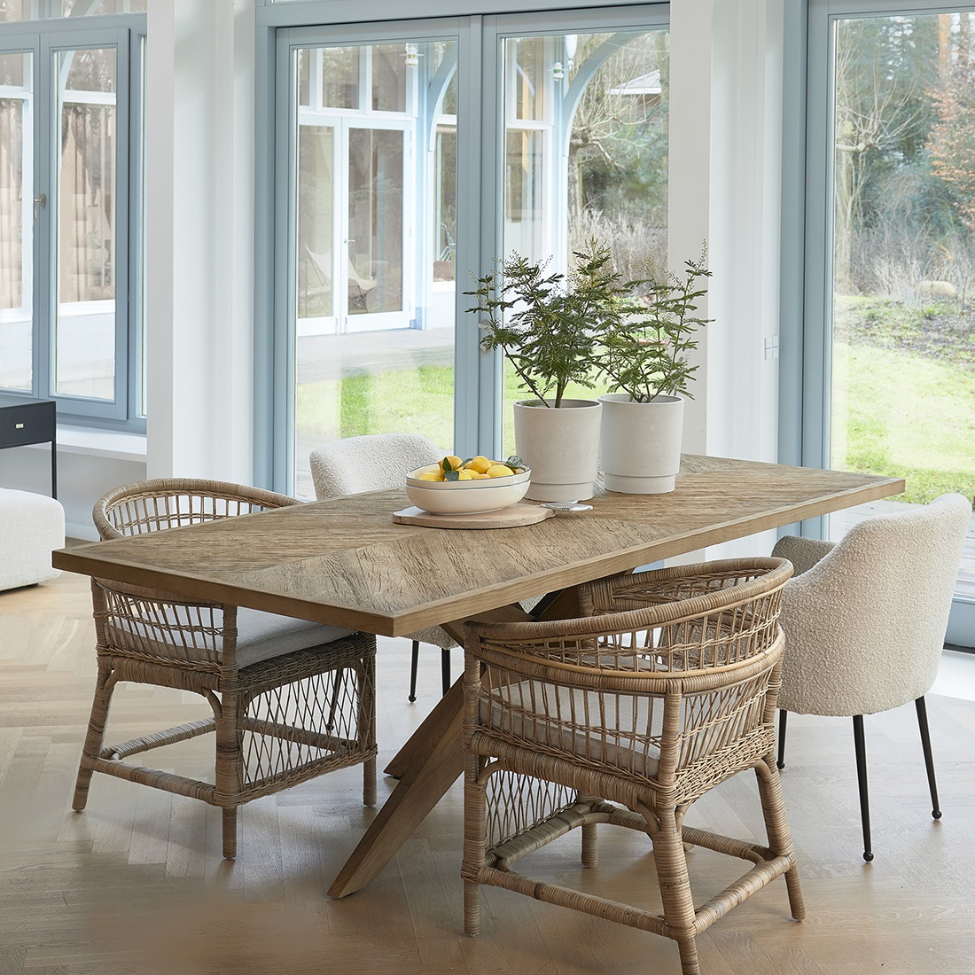 Spisebord Portland Dining Table 230x100 BESTILLINGSVARER Spisebord Portland Dining Table 230x100 BESTILLINGSVARER